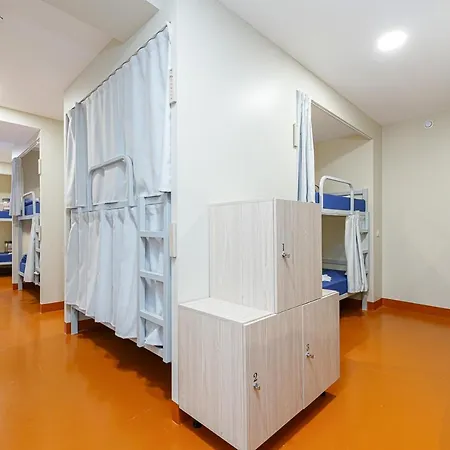 Turoqua Hostel *