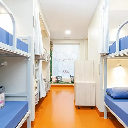 Hostel Turoqua *