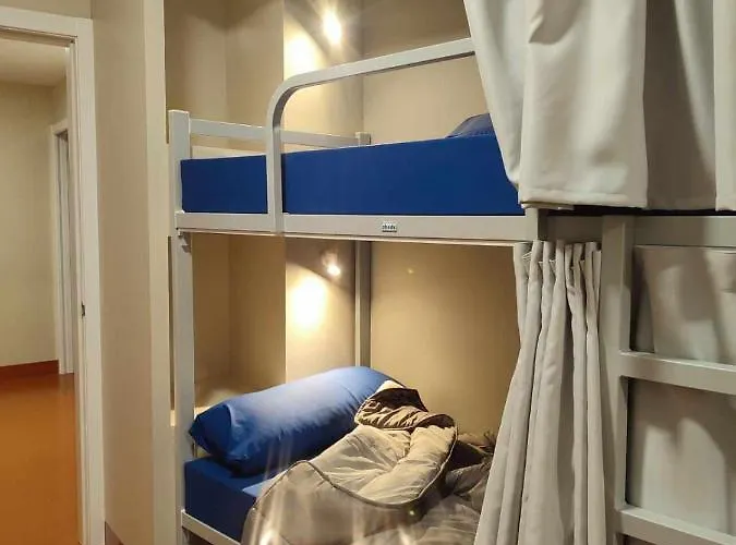 אכסניה Turoqua