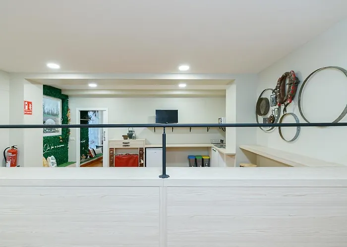 بيت شباب Turoqua