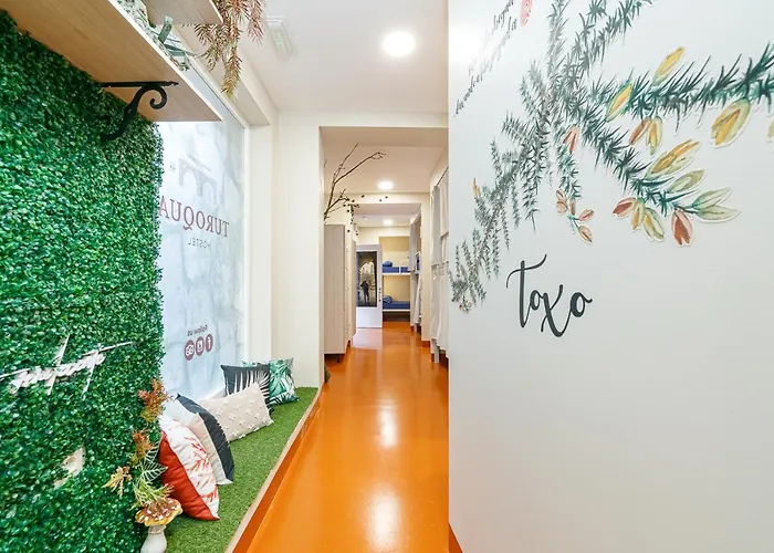 Turoqua بيت شباب بونتيفيذرا